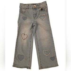Wild Daisy by Zunie Girls Heart Patch Jeans Size 4 Wide Leg Denim Pants